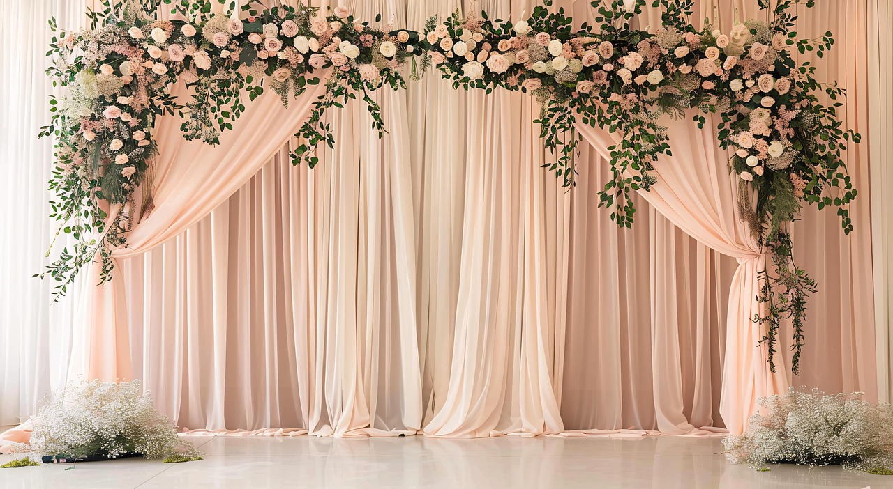 Elegant wedding reception by Jenoria Events